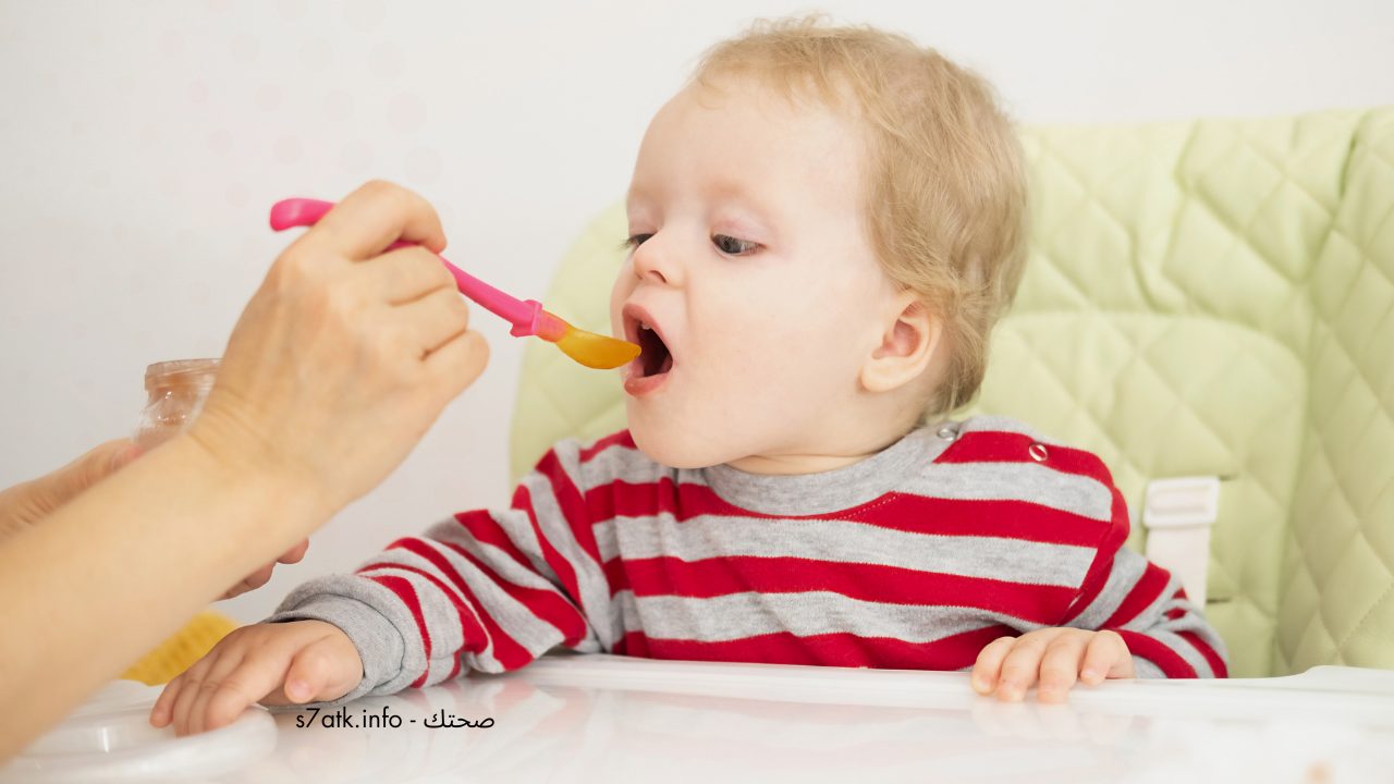 وجبات الطفل يجب تضمينها في فترة التسنين 